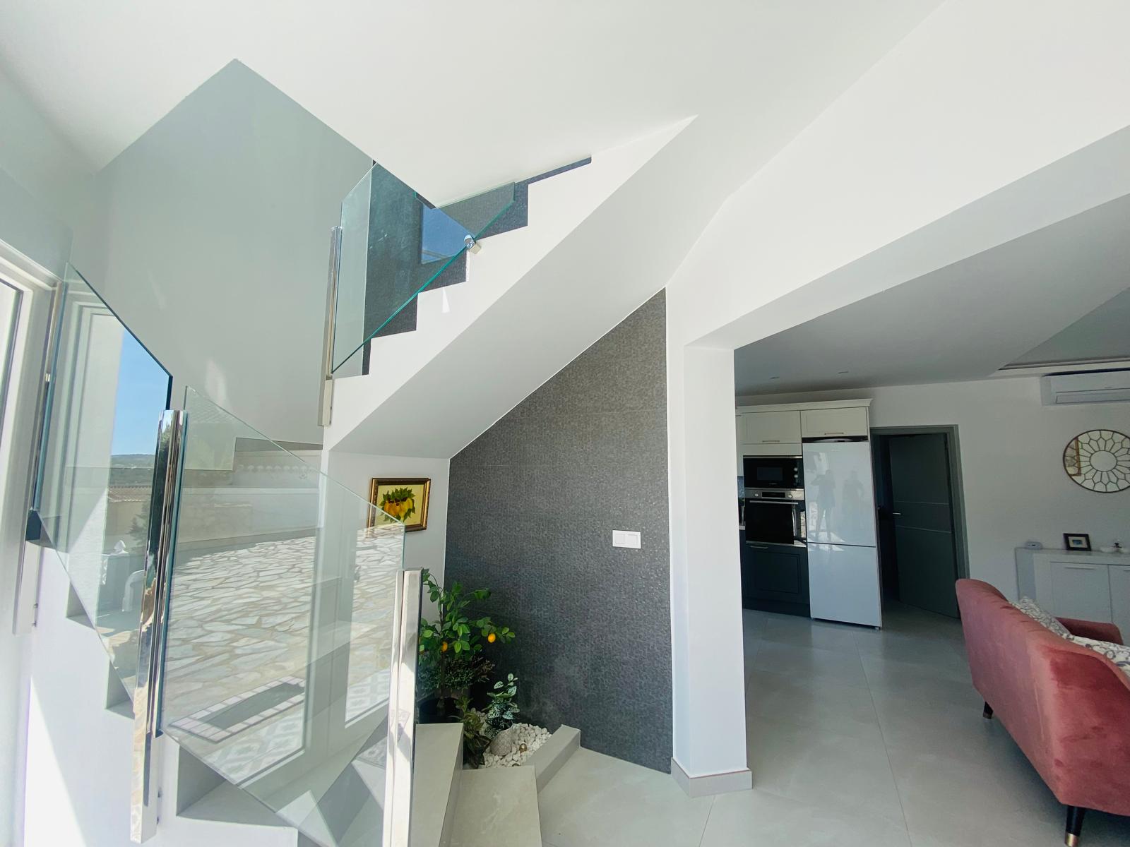 Villa de lujo con parcela urbana adicional en El Rafalet, Jávea