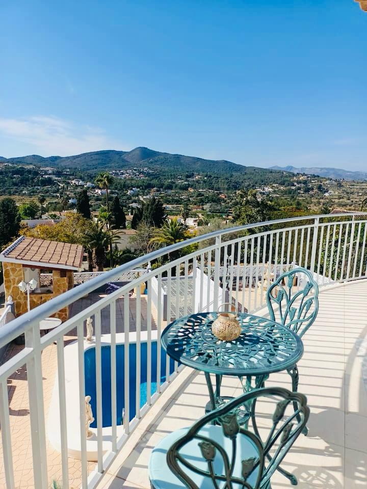 Villa de lujo con parcela urbana adicional en El Rafalet, Jávea