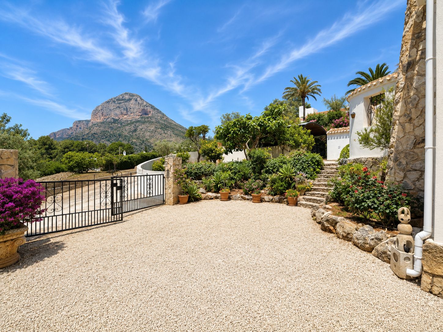 Villa traditionnelle avec vue dégagée sur la vallée au Montgó, Jávea