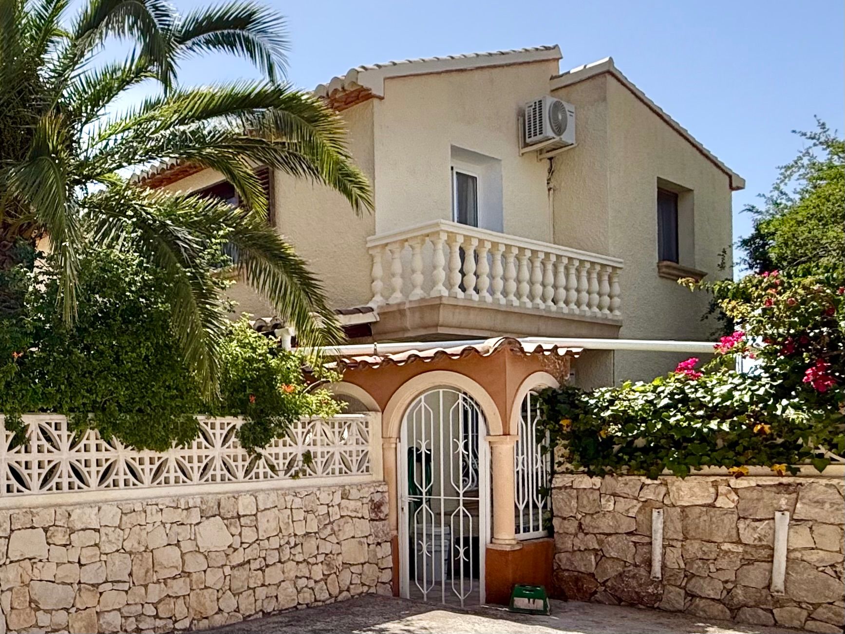 Villa with Panoramic Sea Views in Balcón al Mar, Jávea