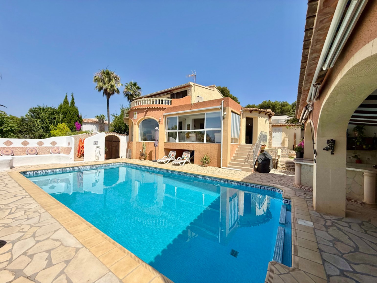 Villa with Panoramic Sea Views in Balcón al Mar, Jávea