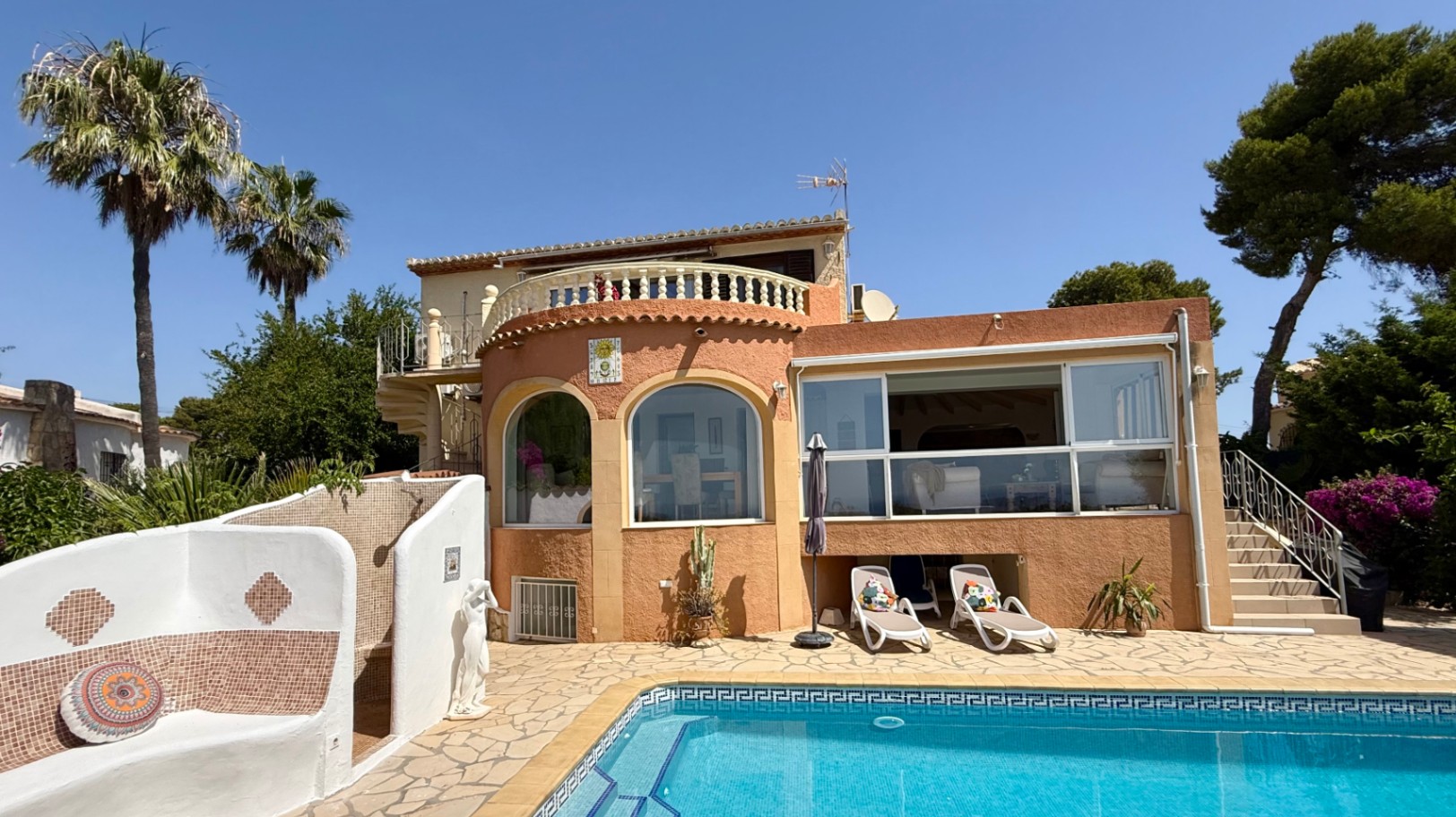 Villa with Panoramic Sea Views in Balcón al Mar, Jávea