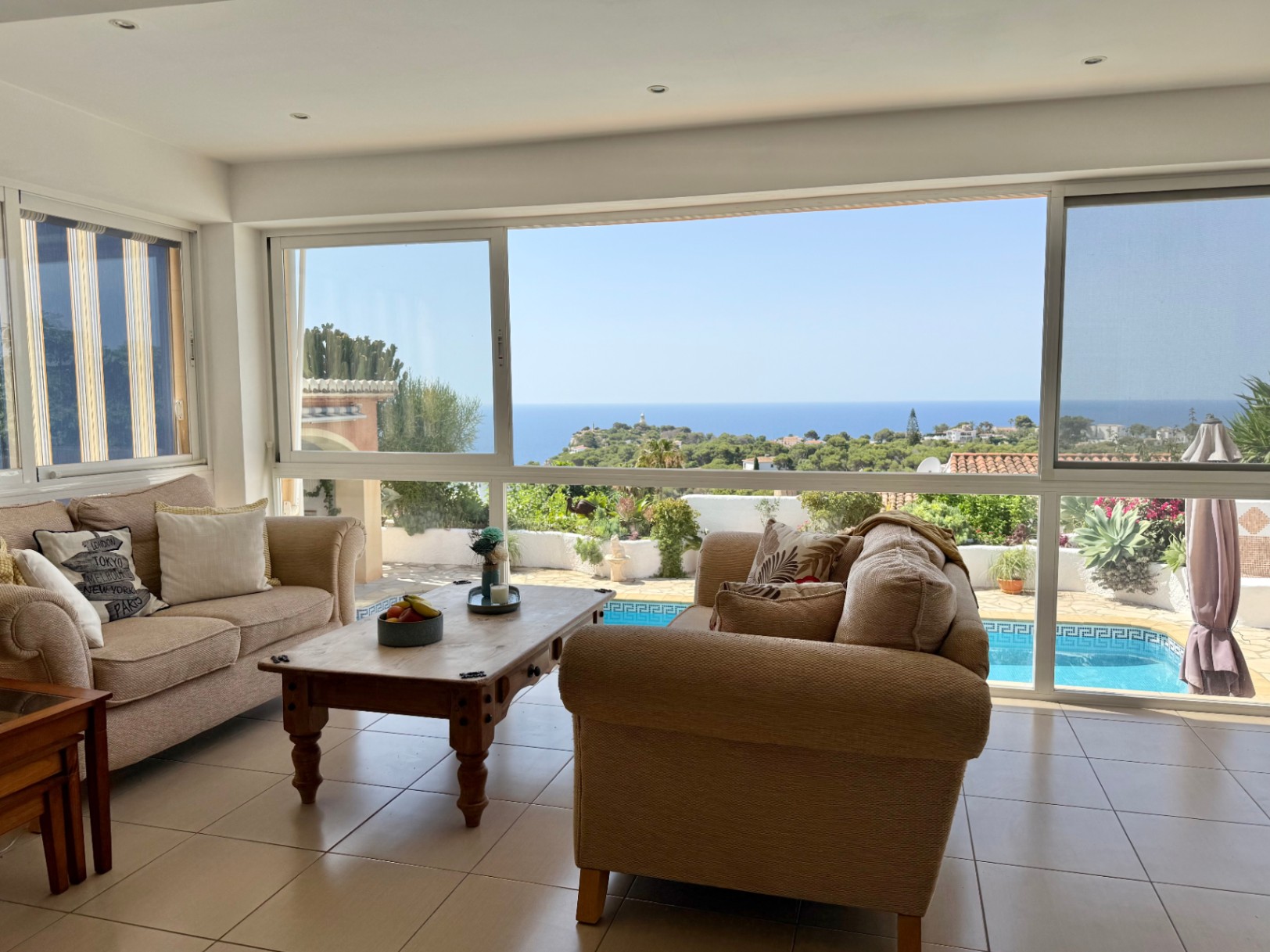 Villa with Panoramic Sea Views in Balcón al Mar, Jávea