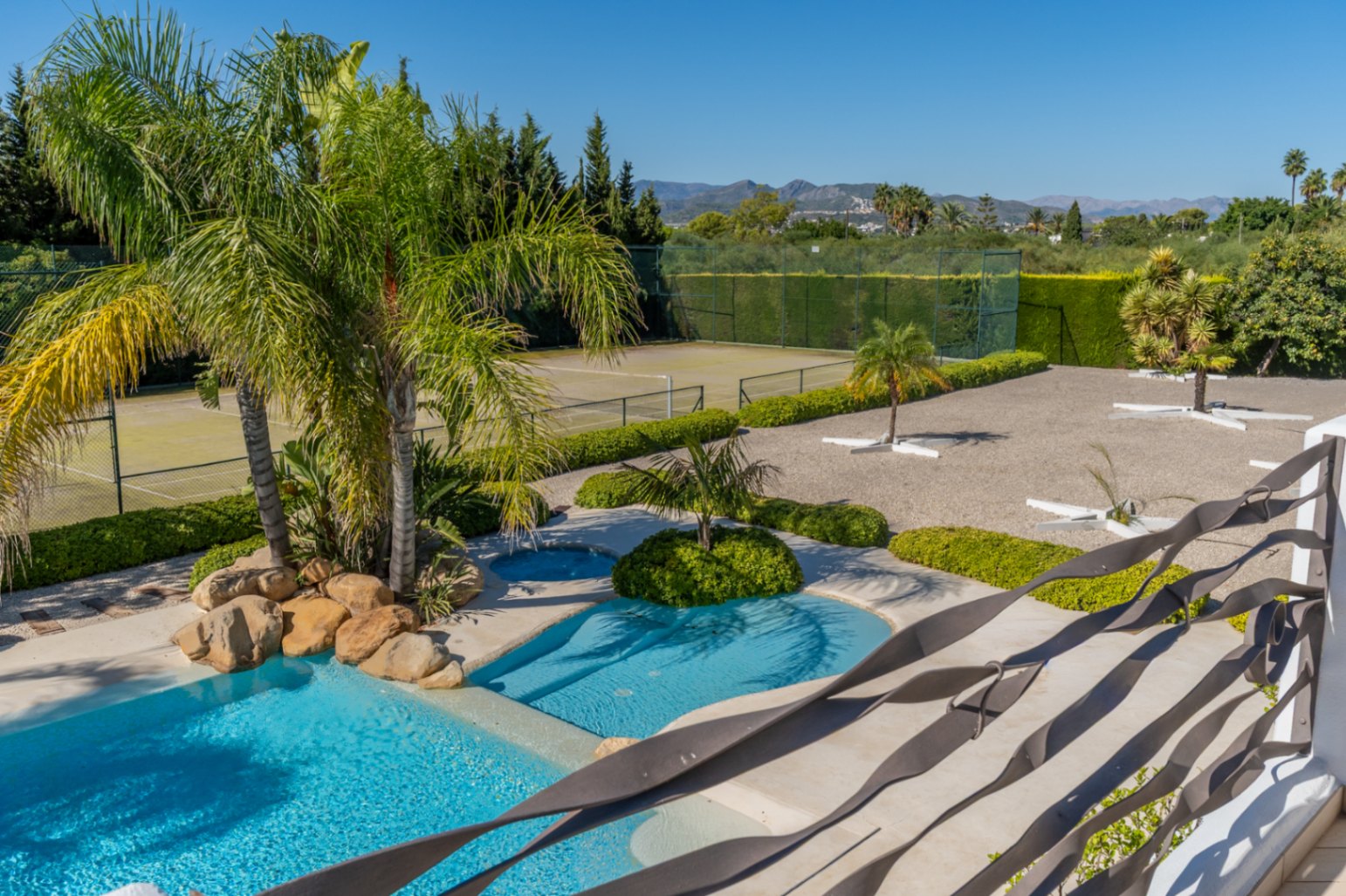 Stunning Ibiza-Style Villa with Tennis Court and Montgo Views in Javea