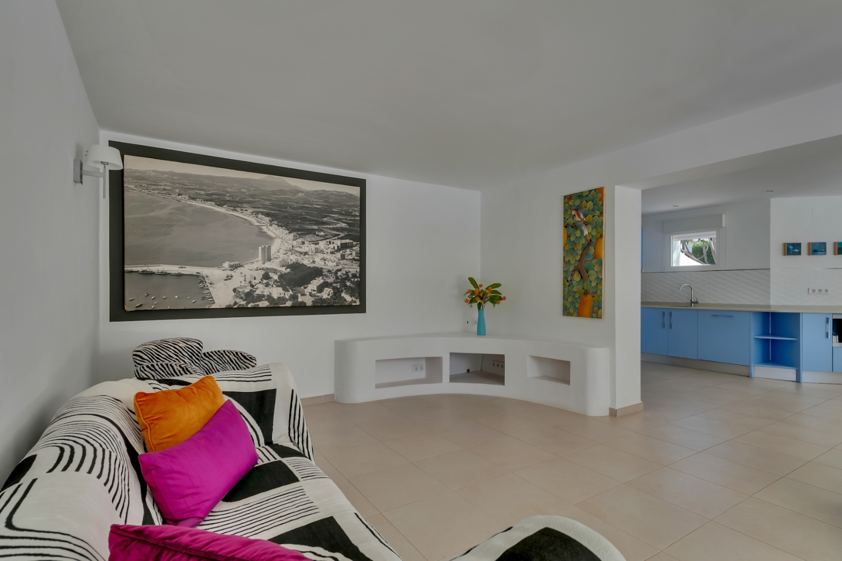 Stunning Ibiza-Style Villa with Tennis Court and Montgo Views in Javea