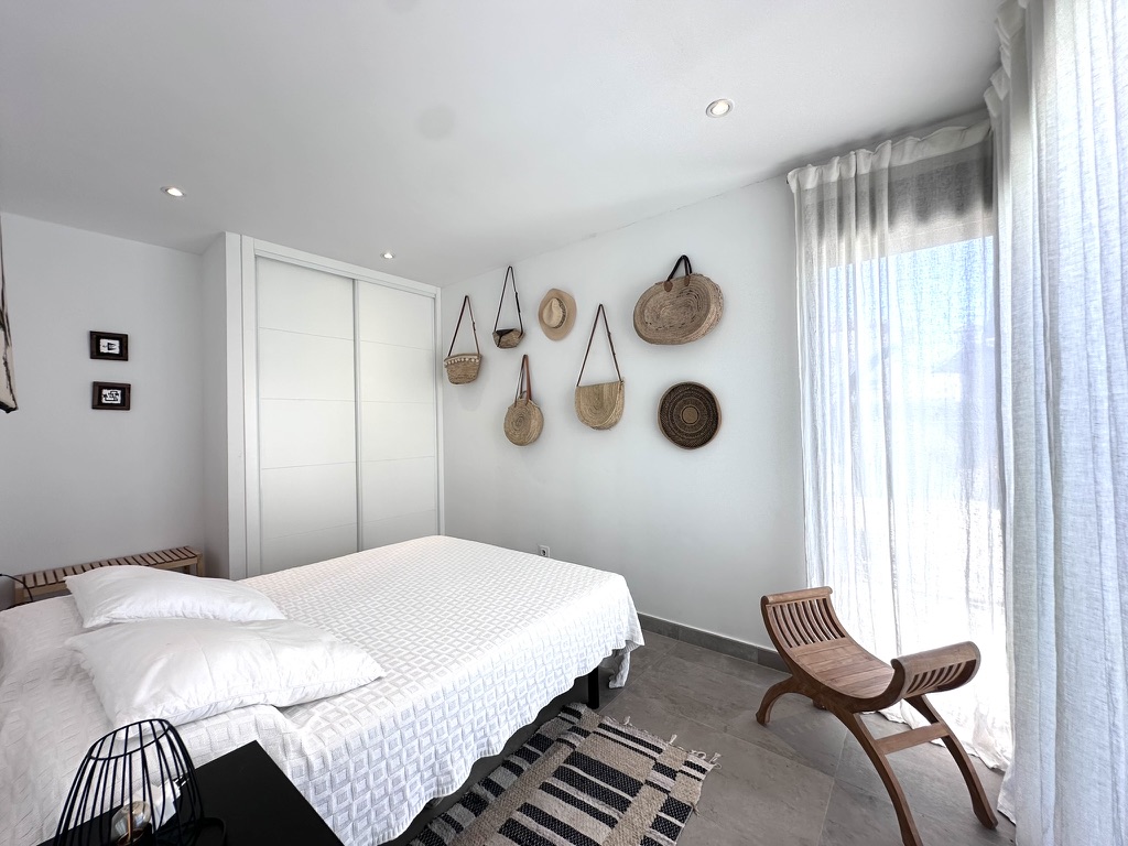 Villa moderne de plain-pied à vendre à Jávea