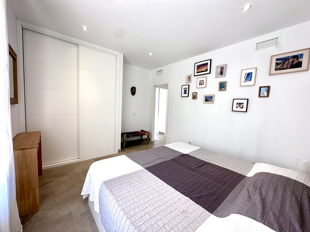 Villa moderne de plain-pied à vendre à Jávea