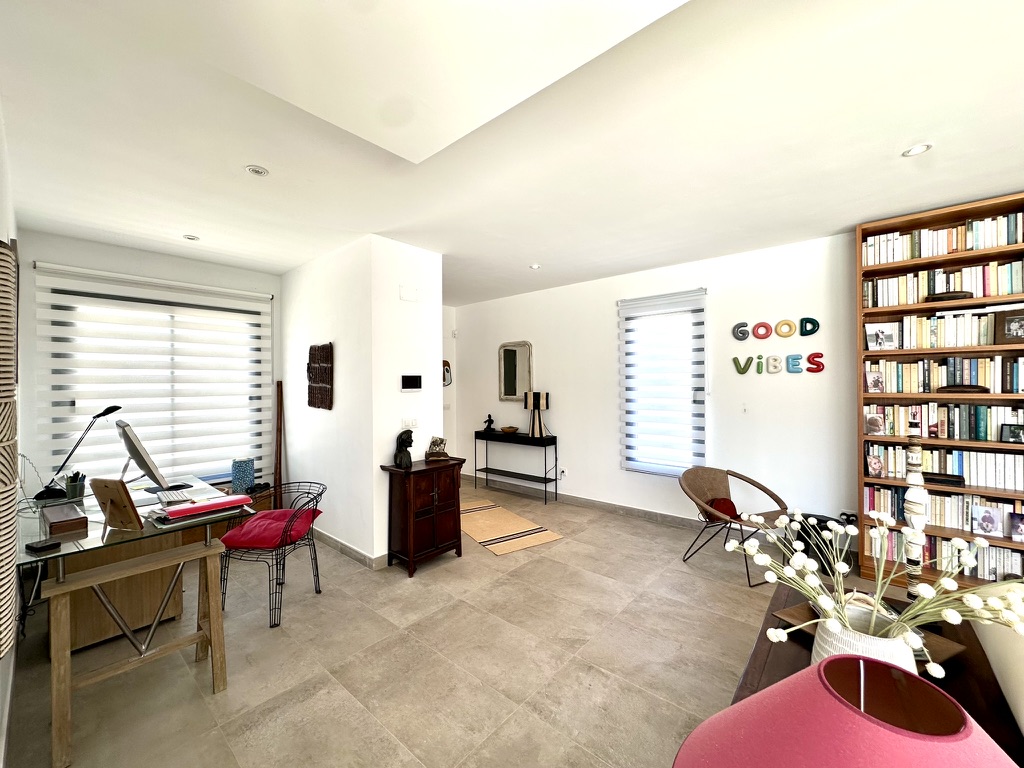 Villa moderne de plain-pied à vendre à Jávea