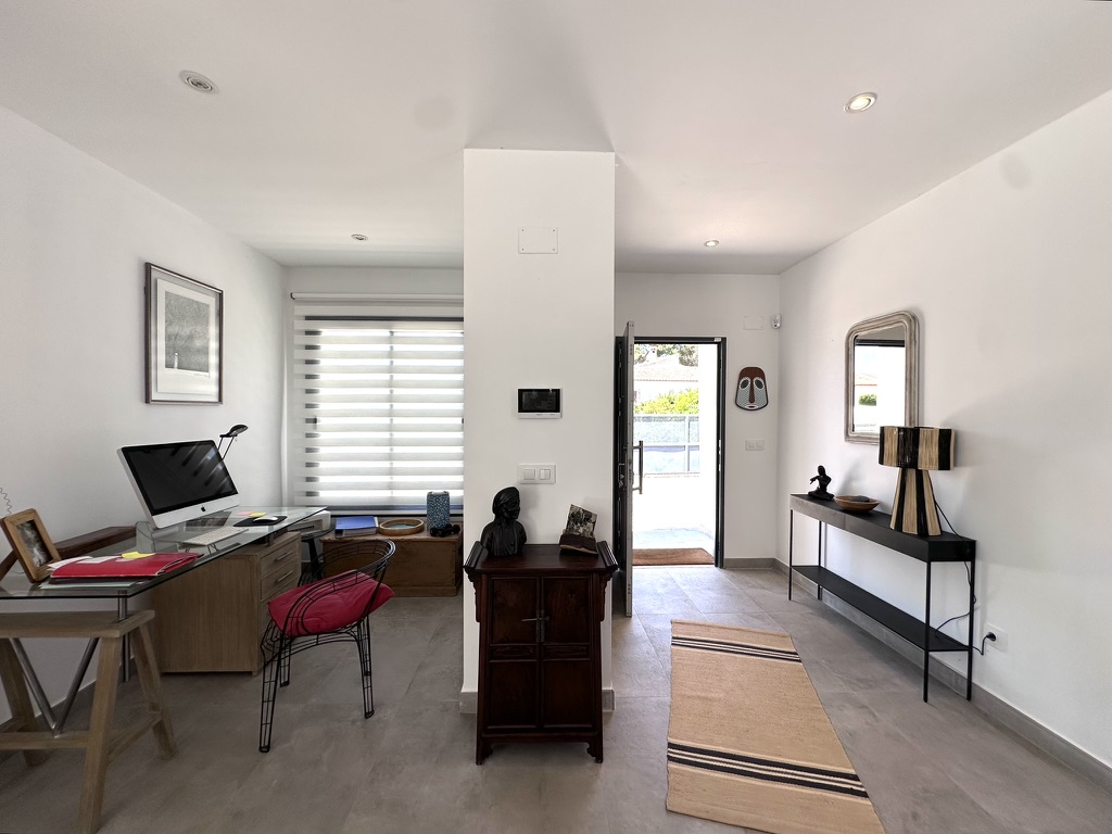 Villa moderne de plain-pied à vendre à Jávea
